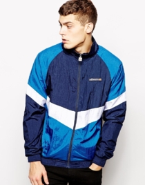 Спортивная куртка ellesse.